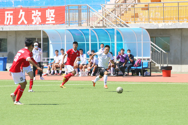 2021年内蒙古大学生校园足球联赛本科超级组开赛