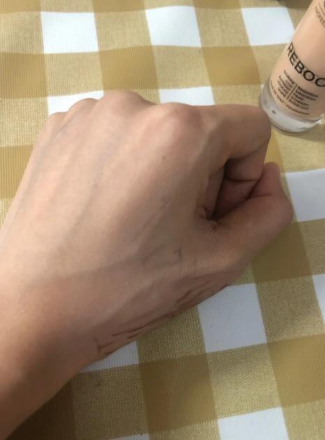 适合油皮不暗沉的粉底液测评,适合黄黑皮混干的粉底液测评