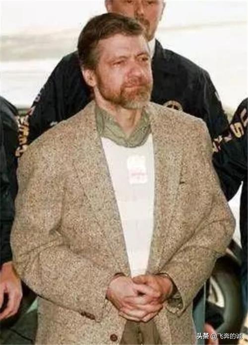 他是“天才杀手”智商超霍金，17年炸遍美国各大高校，风云人生