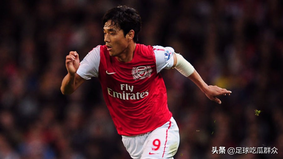 魔咒互换为什么换不到邓布利多,英超阿森纳穿5号球衣是谁