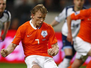 世界足坛100大球星第十位,世界足坛最伟大的7号