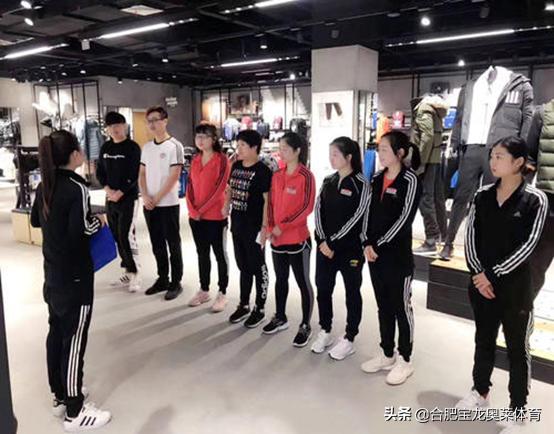 阿迪达斯折扣店加盟,阿迪耐克折扣店加盟前景如何