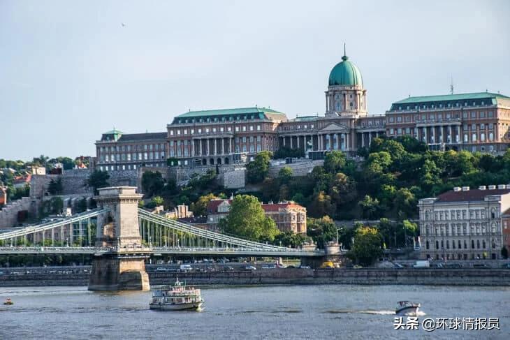 武汉三镇是哪一年合并的,武汉三镇是怎么合并的