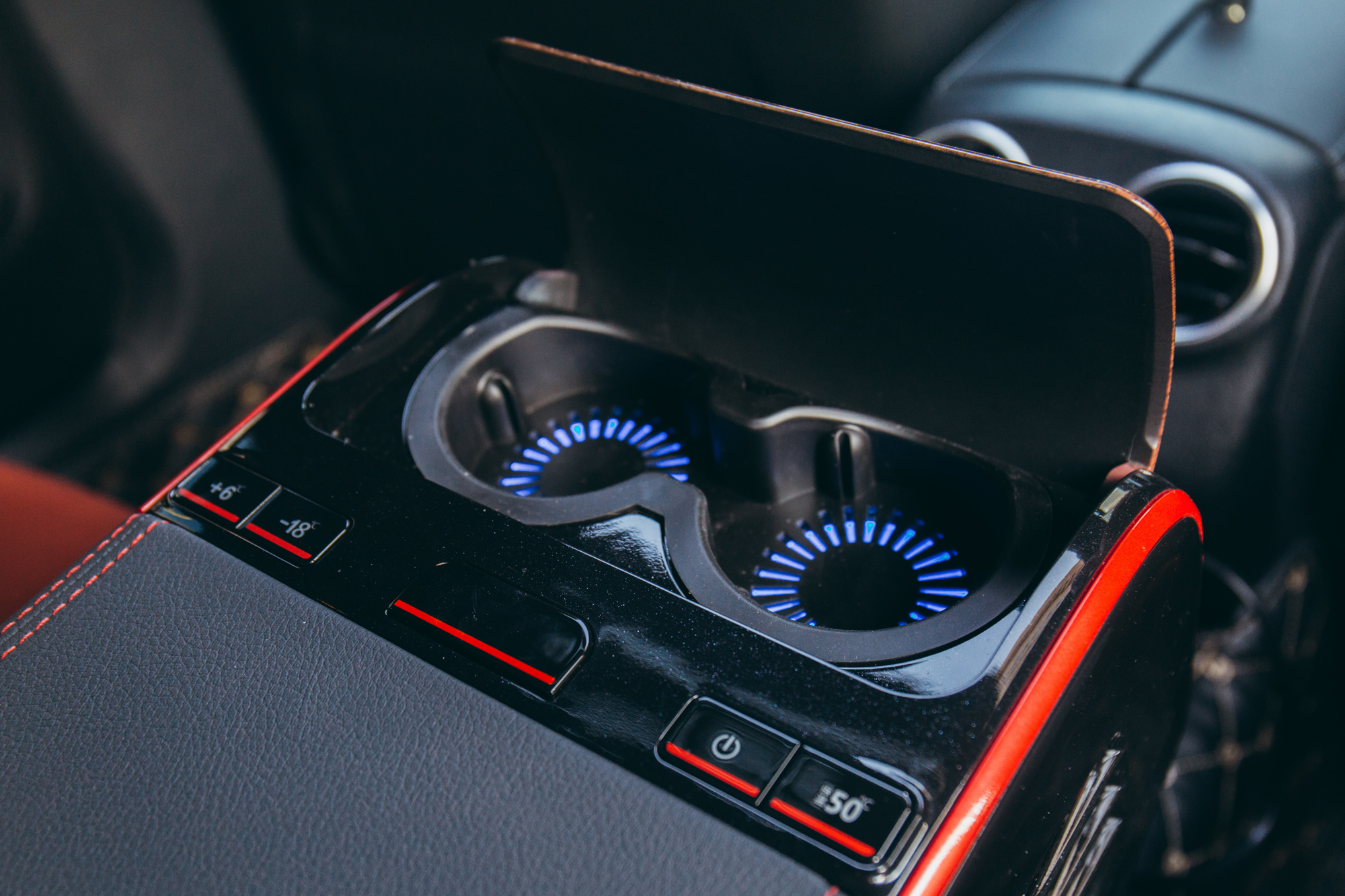 外出车内好物,自驾游车里哪些是必备品