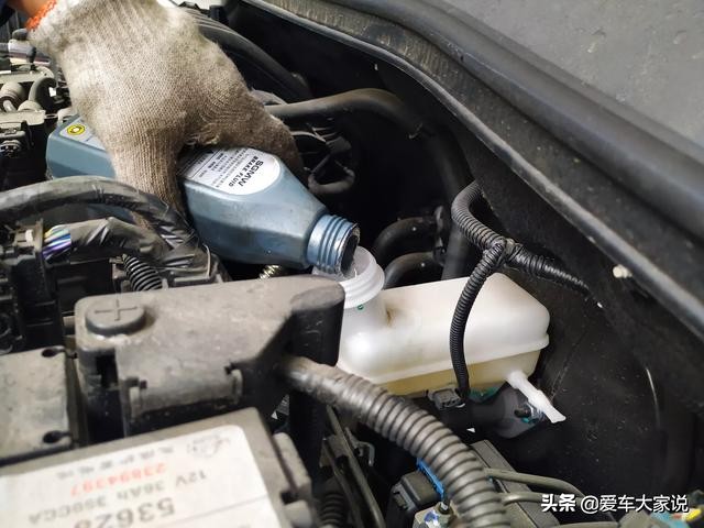 怎么识别原厂的汽车配件,怎么辨别汽车配件原厂件