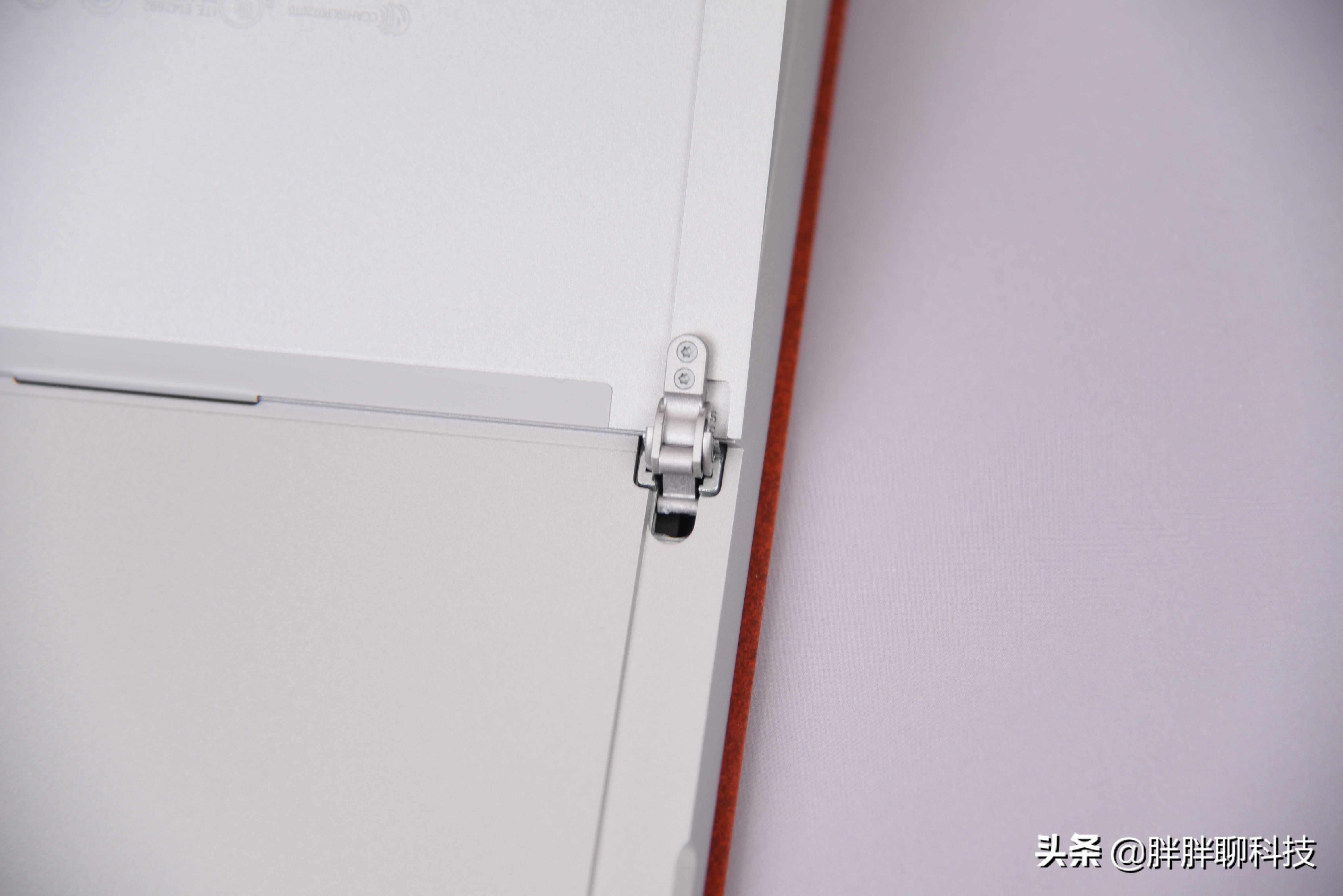 微软surfacego3视频,微软surfacego36500y触屏平板