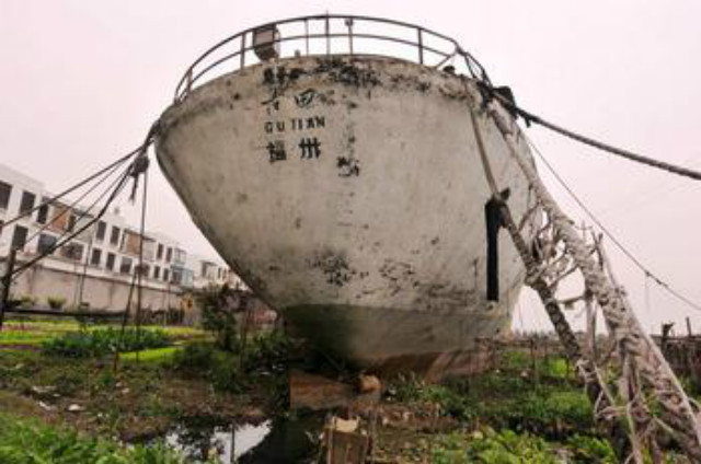 钢材匮乏的年代,中国建造世界上最大的水泥船,终身只航行过一次