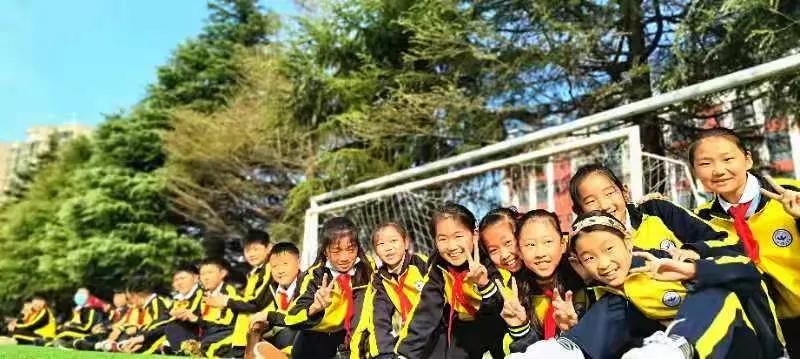 商丘市工学院附属兴华学校六年级,商丘兴华学校2024毕业班优秀学生