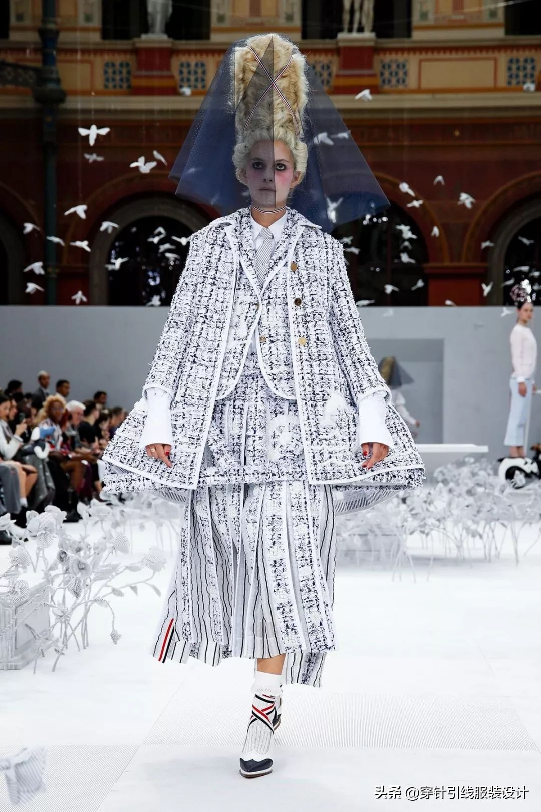 thombrowne西装全身搭配,thombrowne西装上身效果