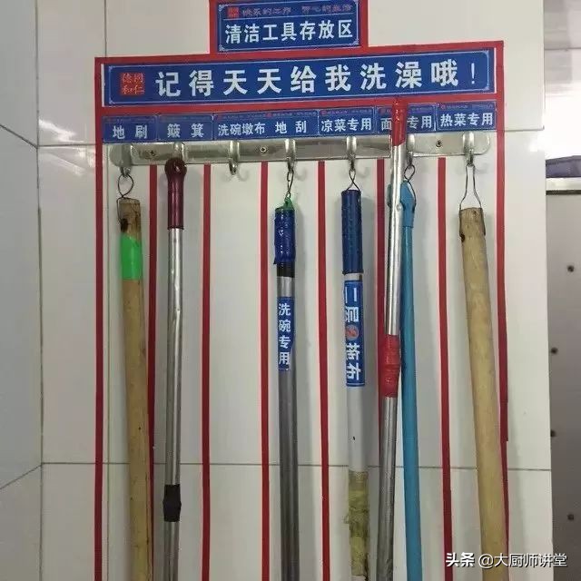 火爆全国的4D厨房到底是怎么样的？厨师长给你看看这些照片