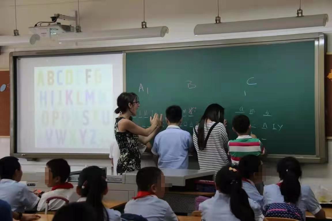 成都私立小学课程表,成都新都小学重要课程有哪些