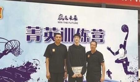 仅5天，辽宁迎利好消息！张镇麟学弟或加盟，未来有望接班韩德君