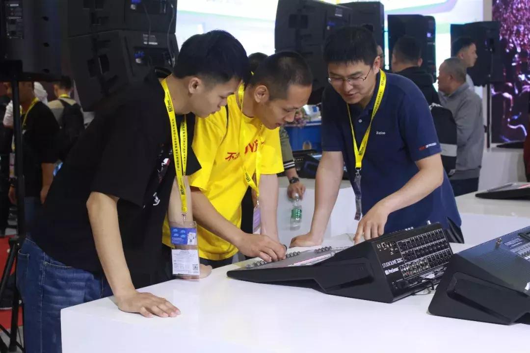 国内外品牌齐使浑身解数GETshow首日直击音频产品