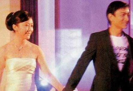 6个女人,六个女人四段婚姻