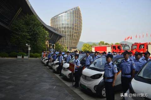 柳州开展社会面治安整治统一清查行动吹响创城号角！