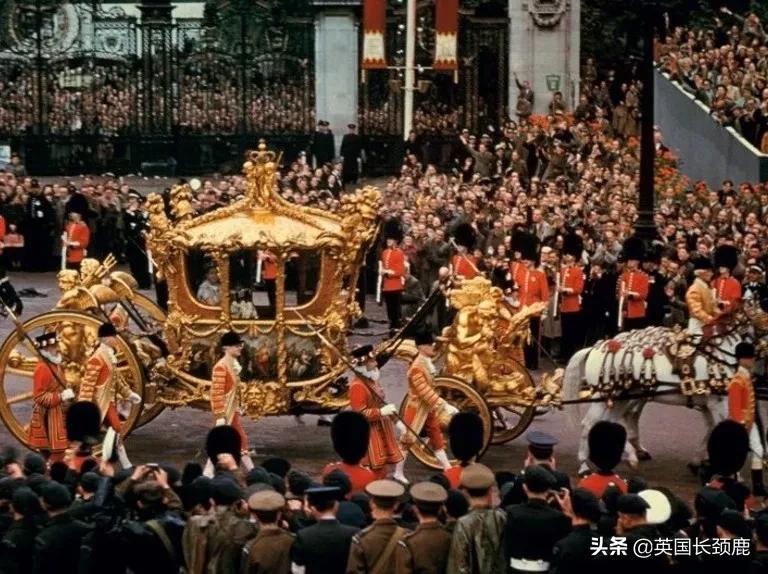 “感谢74年的陪伴，来生一定要再做我的爱人，好吗？”