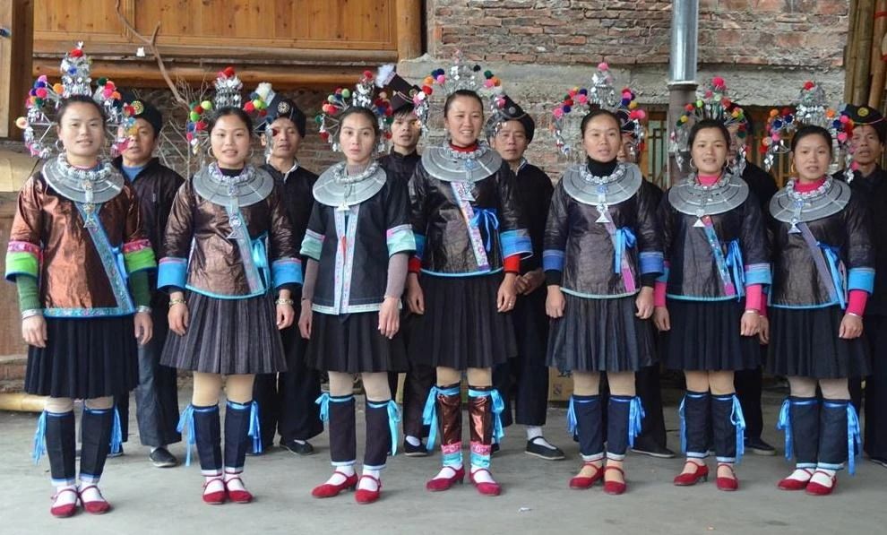 侗族服饰民族服饰,五十六个民族服饰侗族服饰