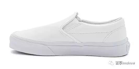 小白鞋如何穿搭30岁,职场小白鞋搭配技巧男士