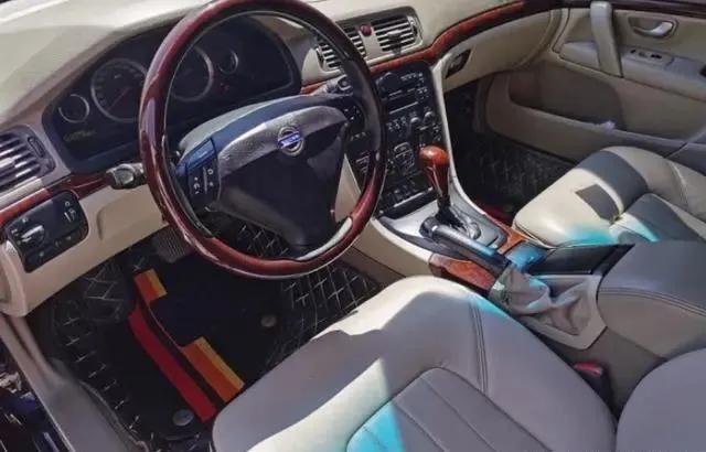 2004沃尔沃s80价格,老款s80沃尔沃到底值不值得买