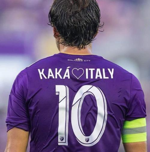 卡卡时期米兰阵容,卡卡时期米兰阵容评价