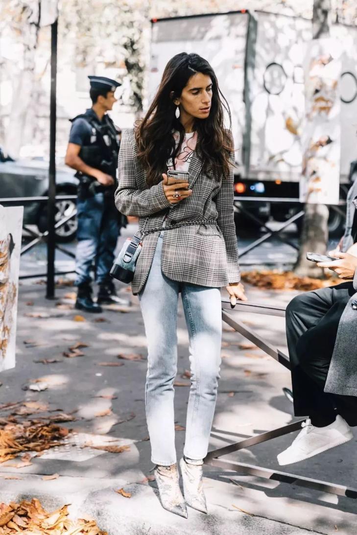 西装怎么穿时髦又好看,西装可以说是时髦穿搭