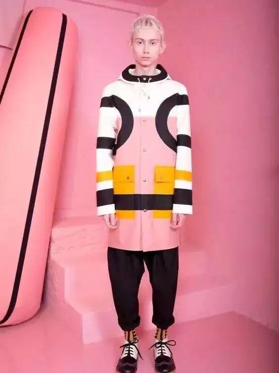 答应我，就算*裤内**晒不干，雨季也不能瞎穿！