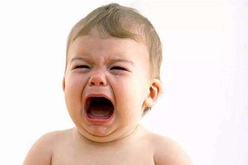 小孩长牙不按顺序长是怎么回事,宝宝长牙大概多久能长到正常牙齿