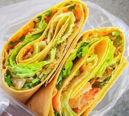 传统煎饼大概做法,山东特色煎饼的制作过程