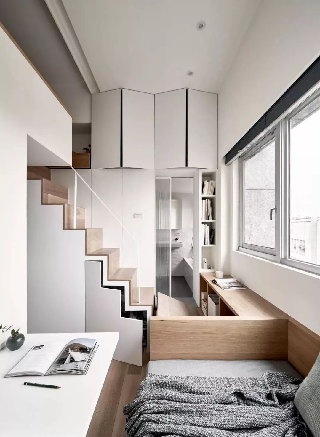 小户型客厅挑高如何利用空间,挑高空间商住两用