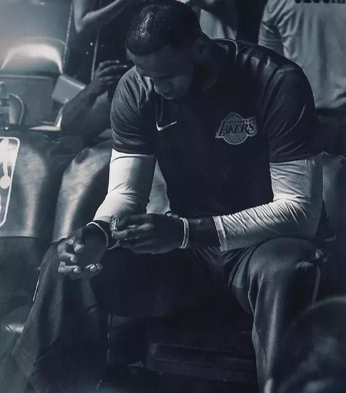 詹姆斯季后赛十佳绝杀,詹姆斯季后赛绝杀球集锦