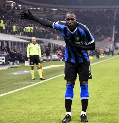 国米离队最新消息,伊卡尔迪和梅西再次发生矛盾