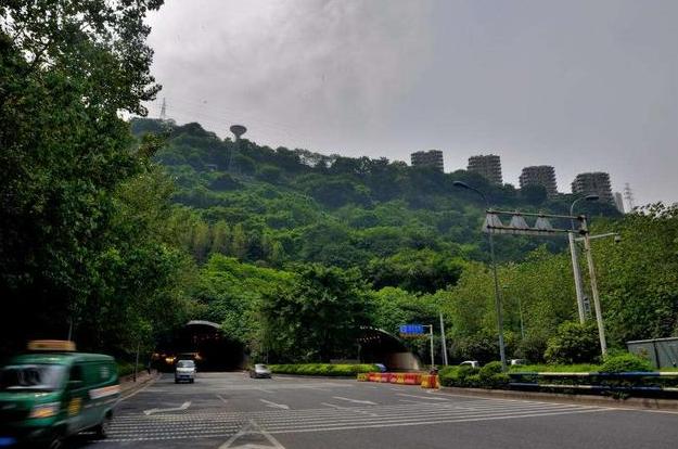 重庆最难走的区,重庆一个很无奈的山城