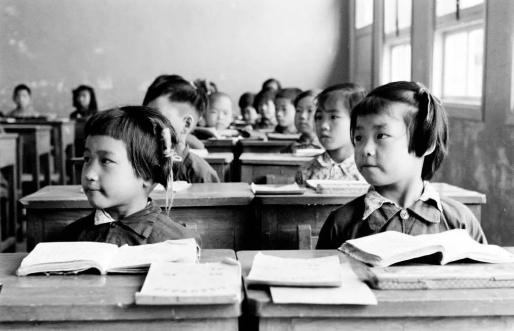 回顾70年教育发展,老照片回顾中国教育