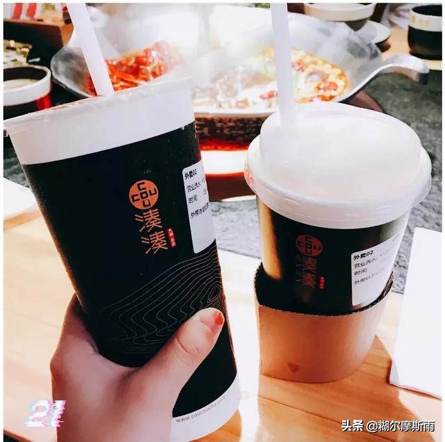 喜茶排外排队,喜茶排队100杯