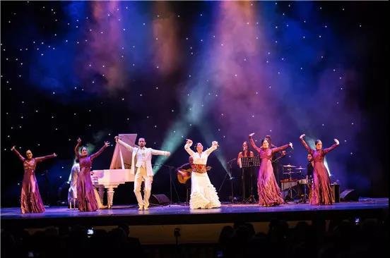 魅力西班牙风情弗拉门戈舞,西班牙舞蹈弗拉门戈卡门