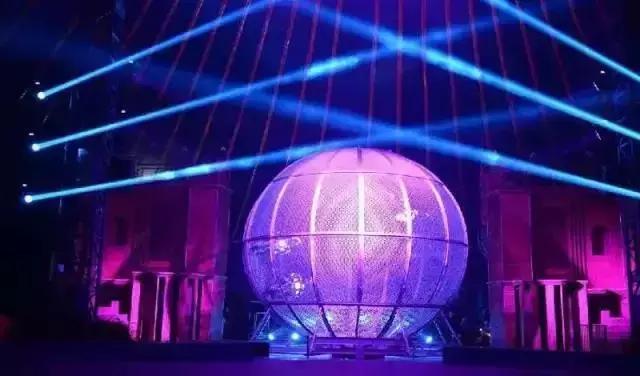 无边泳池应该这样玩...如此高大上的体验在广东首屈一指