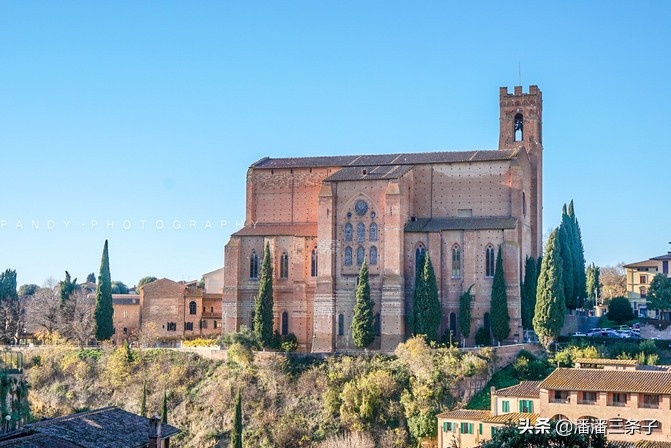 来意大利必买的奢侈品,意大利有什么值得买的奢侈品