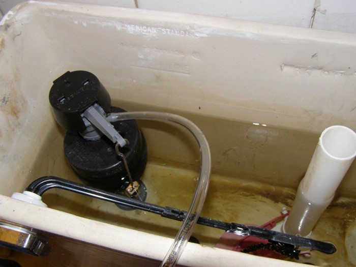 生活污水冲马桶可节约用水,外国人马桶改造