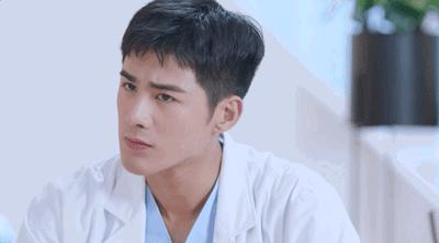 当你有一个机器男朋友是什么体验,恋爱新模式有哪些