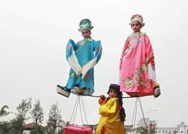 吴川土豪全国最多,吴川第一强镇