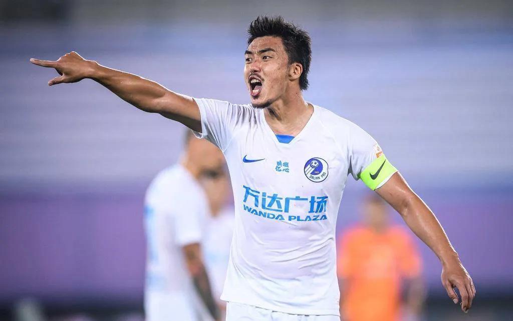 足坛80后现役十大球员,盘点80后十大球员