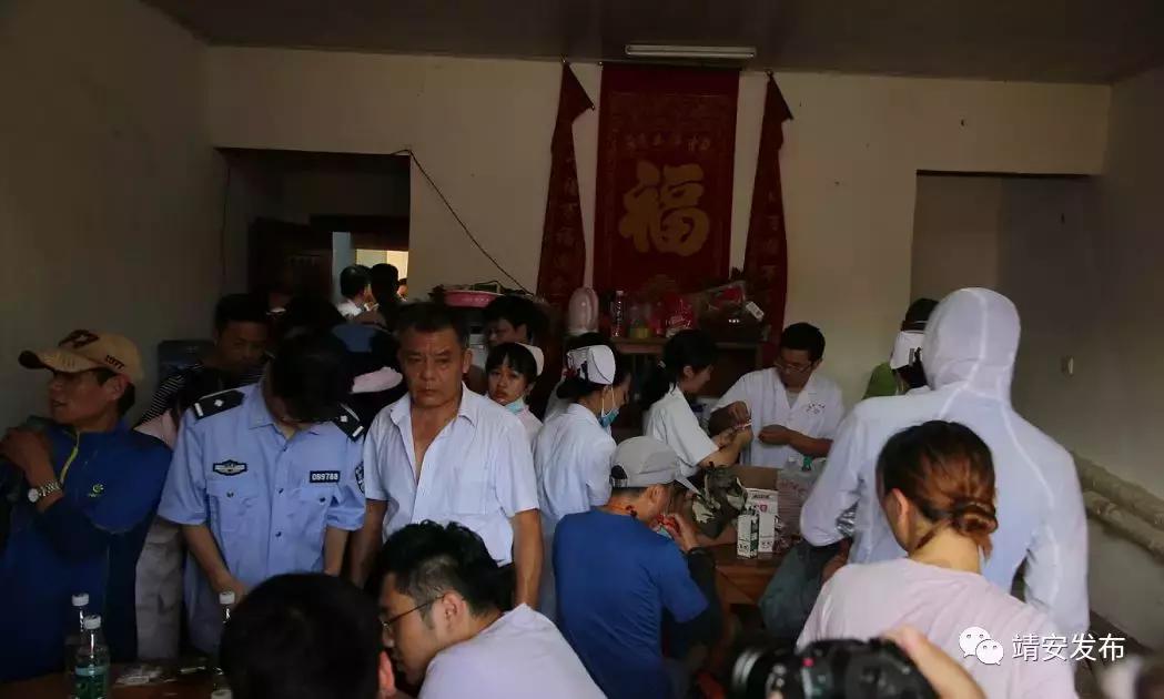 致敬最美逆行者白衣天使,致敬危难时刻的逆行者