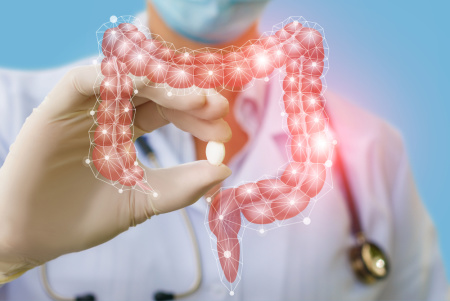 腹痛伴有恶心想吐跟脾胃有关系吗,胃不舒服恶心想吐出血是胃癌吗