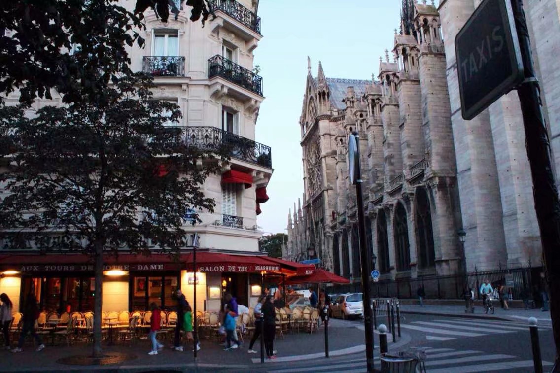 法国旅行攻略手绘,法国旅行攻略男生