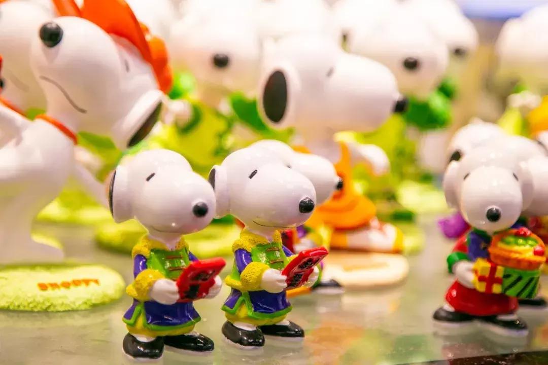 最火的茶饮和欧包,欧包茶饮品