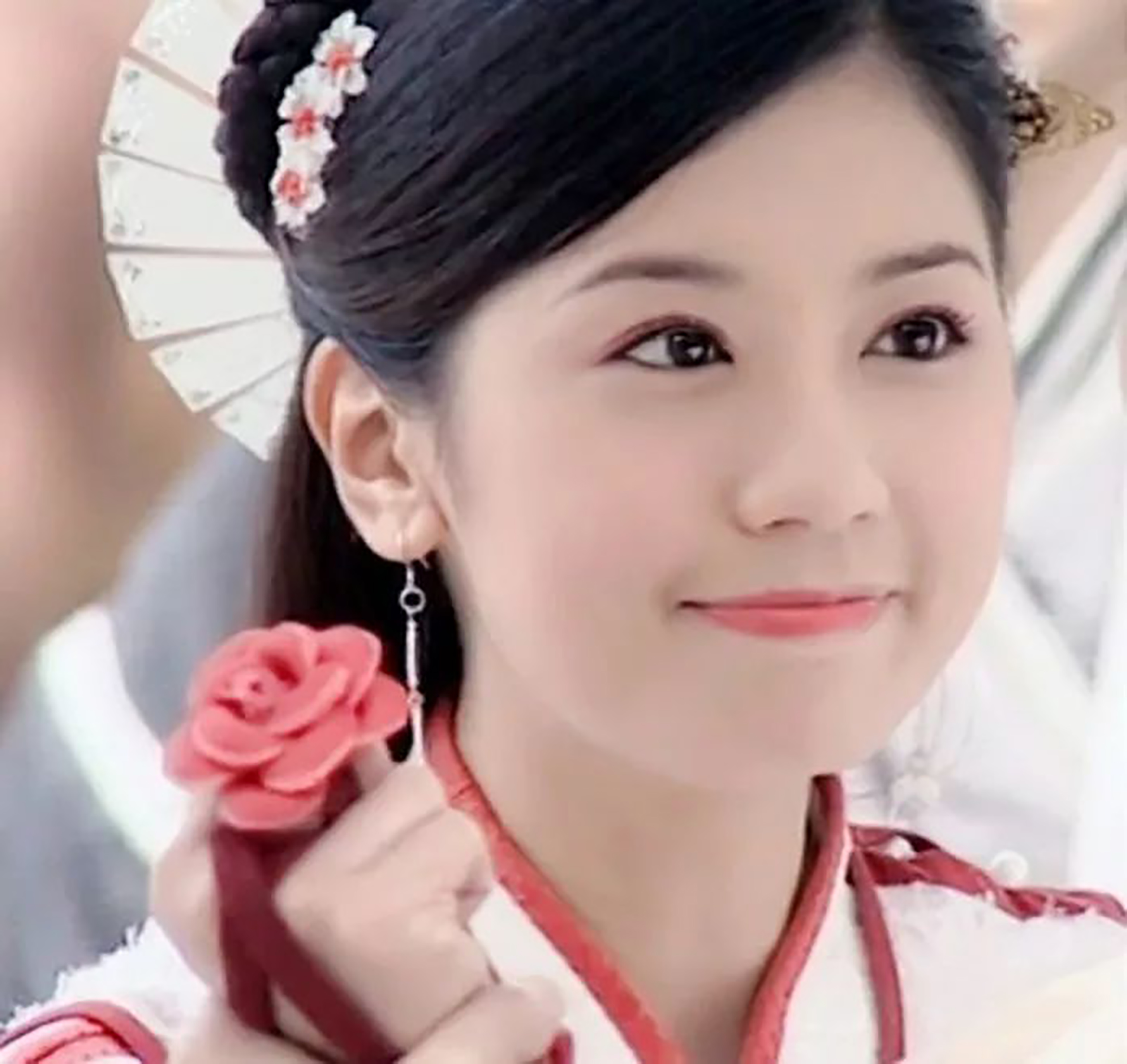 未婚生子十大女星,未婚生子惨遭抛弃的十大女星