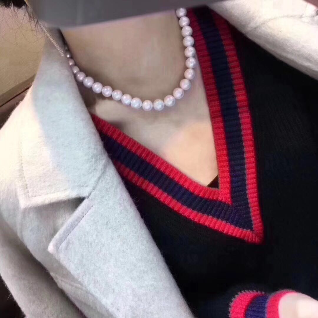 珍珠为什么脱皮有洞,珍珠表面有白斑是真的吗