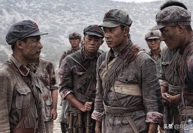 团长越级提军长,酒量超过*世友许**,桀骜不驯掏枪顶撞*伯承刘**