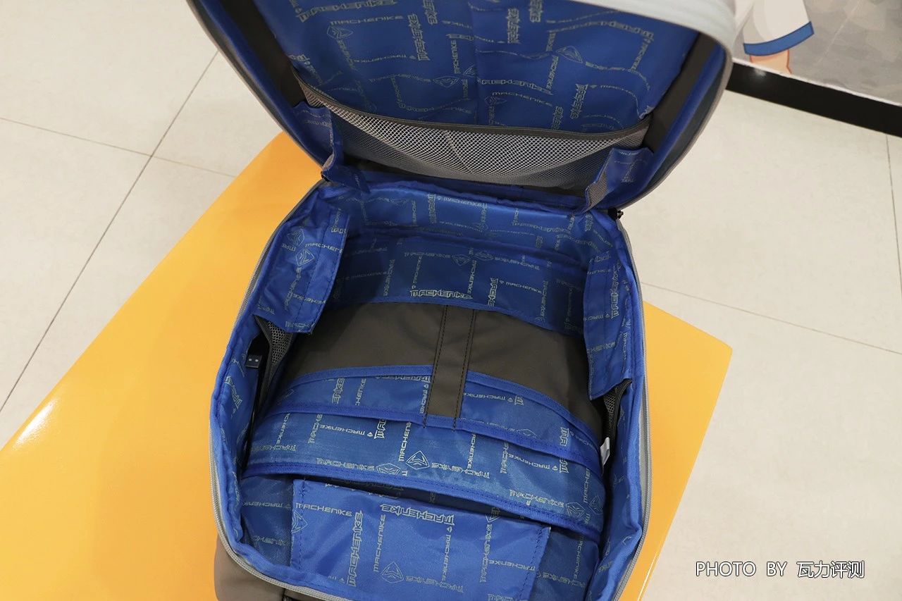 机械师空间站背包测评,机械师空间站双肩包评测