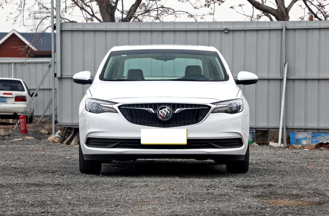 别克英朗1.6精英贷款落地价,第一次买车5万左右